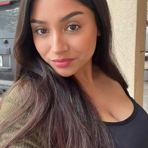 Meet your Posher, Janie